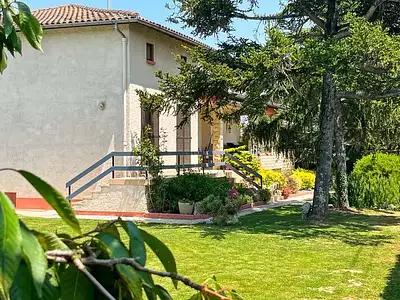 Maison, 271 m²