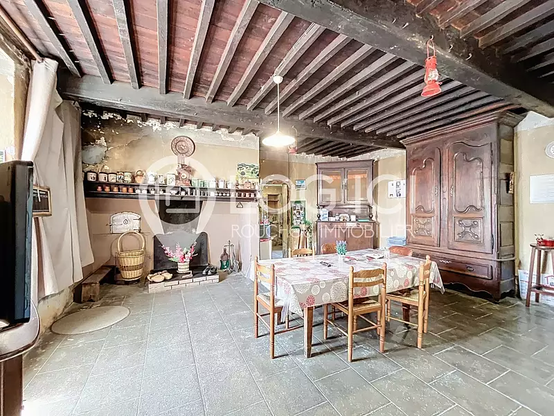 Maison, 165 m²