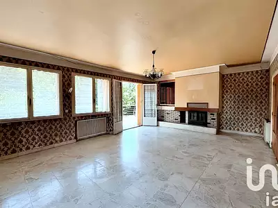Maison, 210 m²