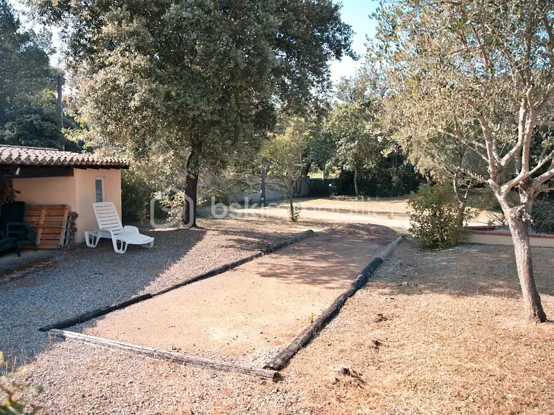 Maison, 265 m²