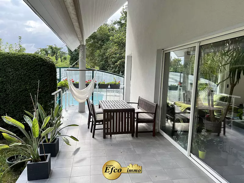 Maison, 297 m²