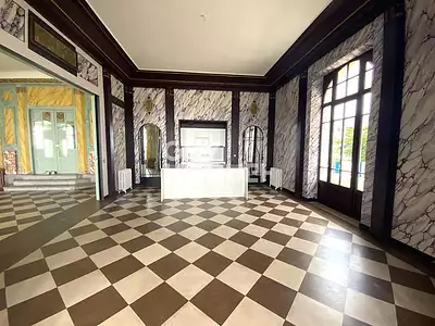 Appartement, 181,8 m²