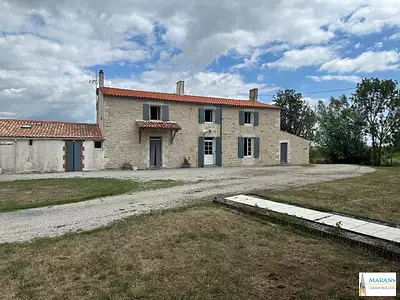 Maison, 213 m²