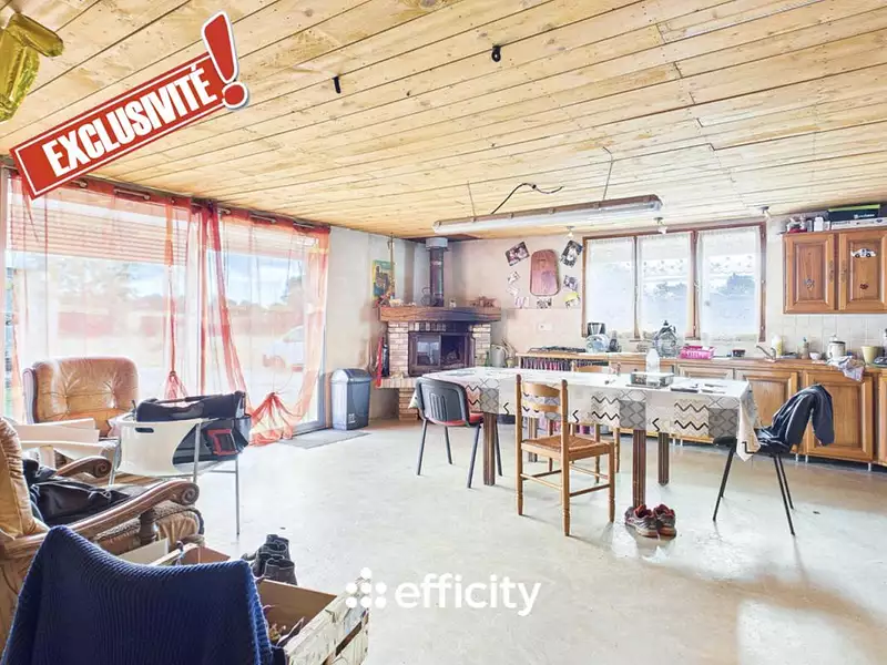 Immeuble, 270 m²