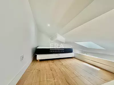 Immeuble, 140 m²