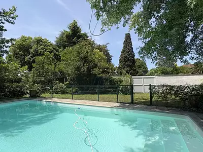 Maison, 202 m²