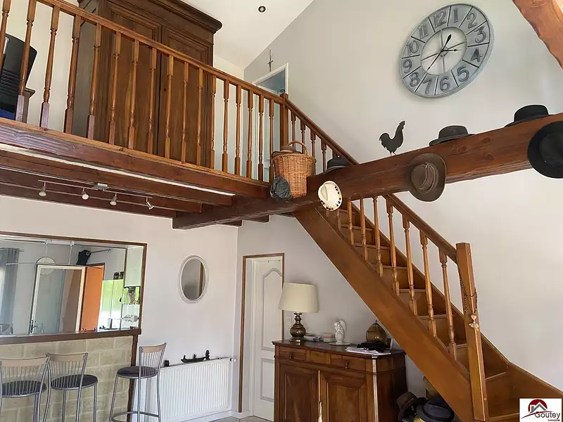 Maison, 190 m²