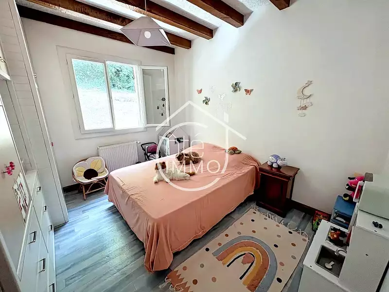 Maison, 184 m²