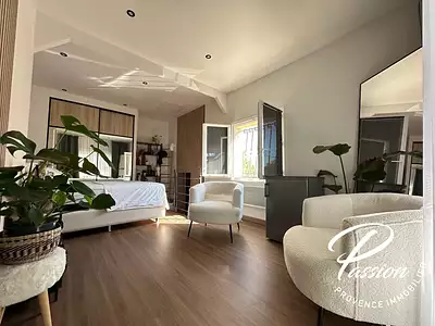 Maison, 242 m²