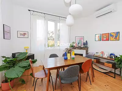 Maison, 196 m²