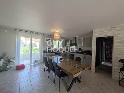 Maison, 76 m²