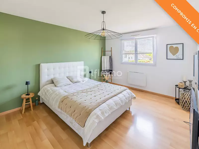 Maison, 174 m²