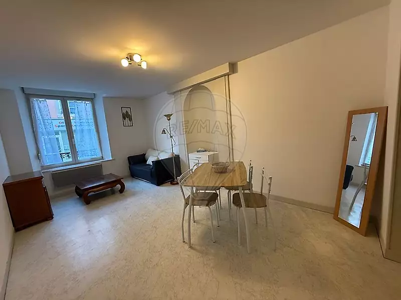 Immeuble, 277 m²