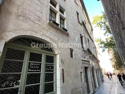 Immeuble, 182,92 m²