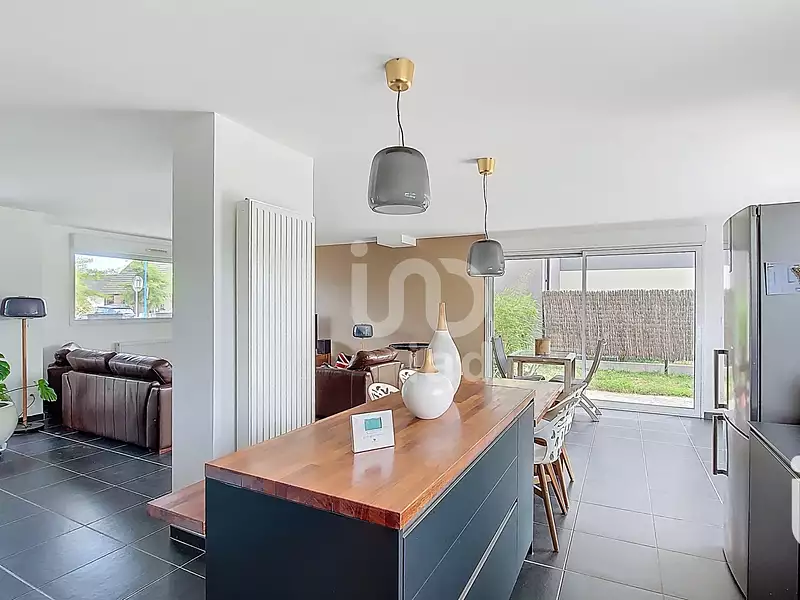 Maison, 141 m²