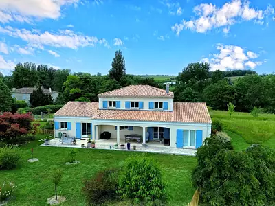 Maison, 208 m²
