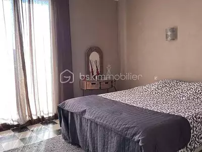 Maison, 174 m²