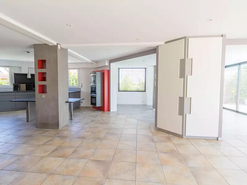 Maison, 196 m²