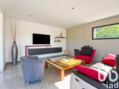 Maison, 143 m²