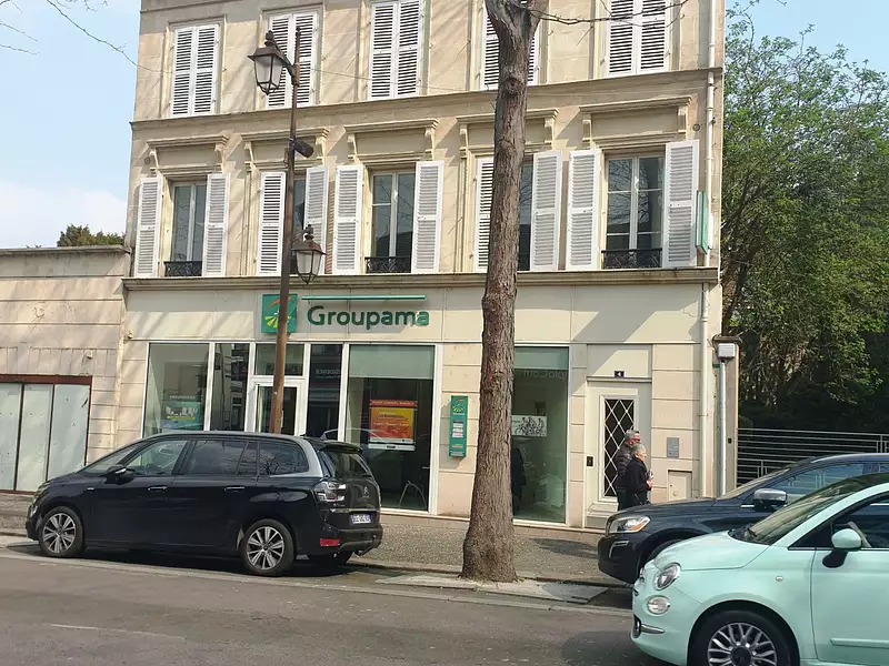 Divers, 30 m²