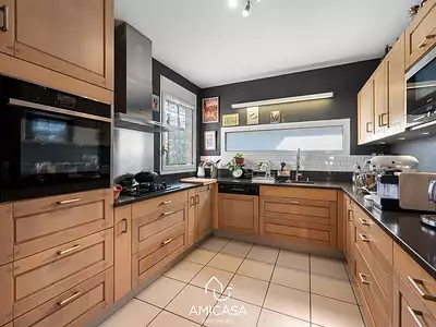 Maison, 195 m²
