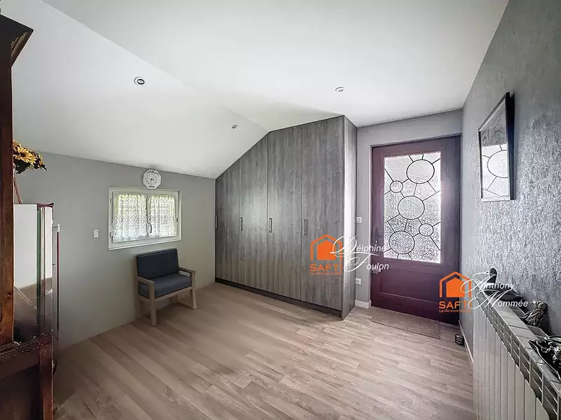 Maison, 237 m²