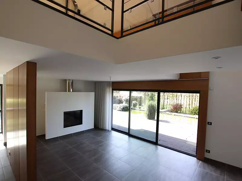 Maison, 225 m²