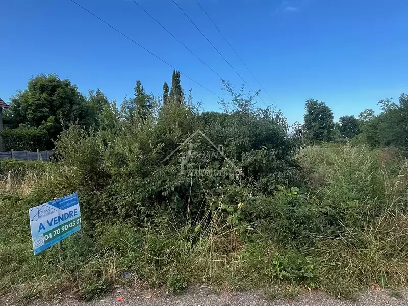 Terrain, 1 438 m²