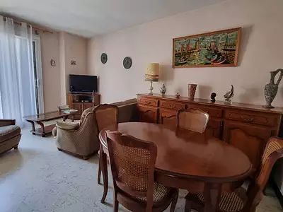 Immeuble, 110 m²