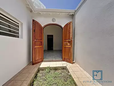 Maison, 232,86 m²