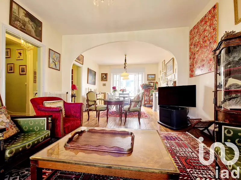 Maison, 180 m²