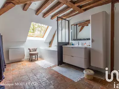 Maison, 200 m²
