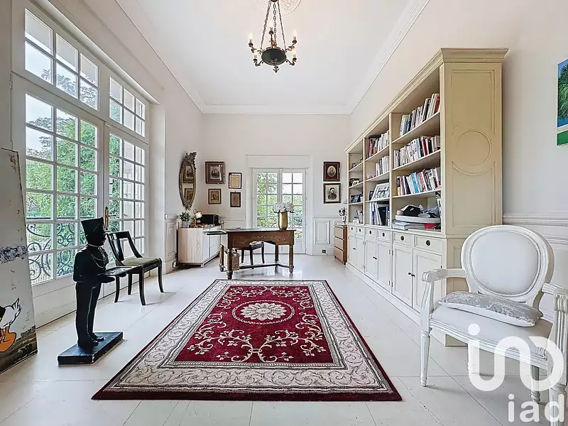Maison, 283 m²