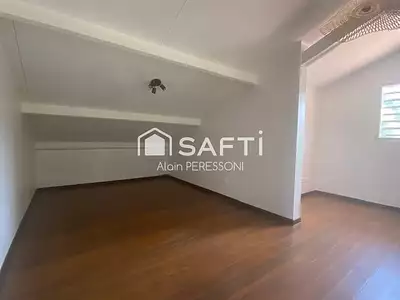 Maison, 186 m²