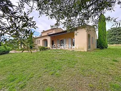 Maison, 180 m²