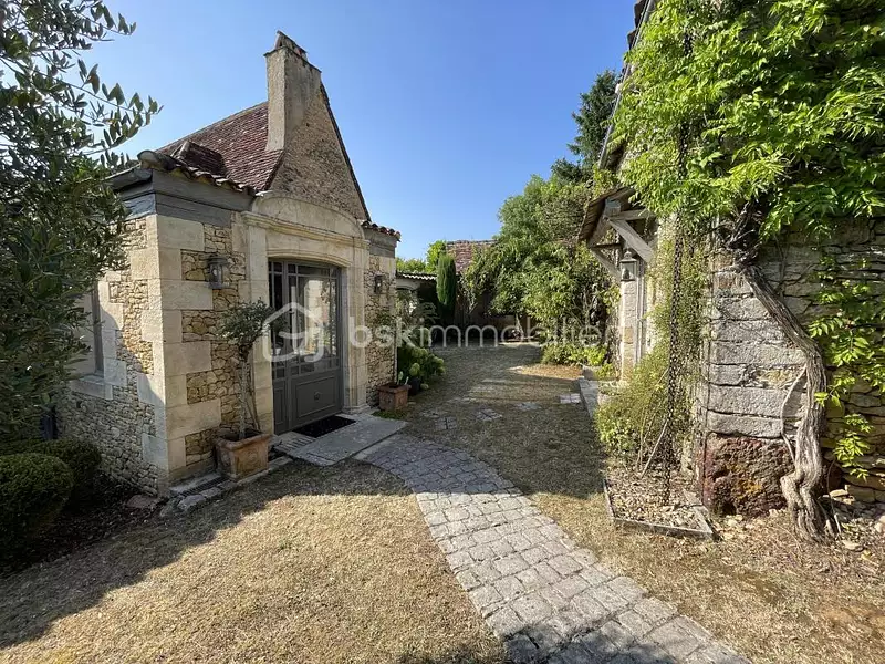 Maison, 264 m²