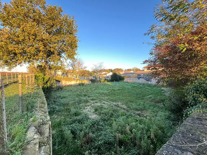 Terrain, 921 m²