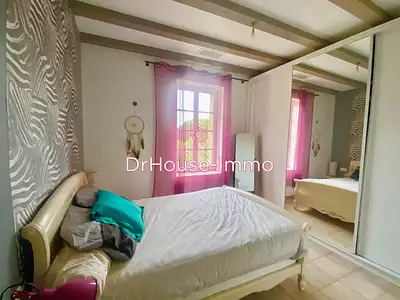 Maison, 300 m²