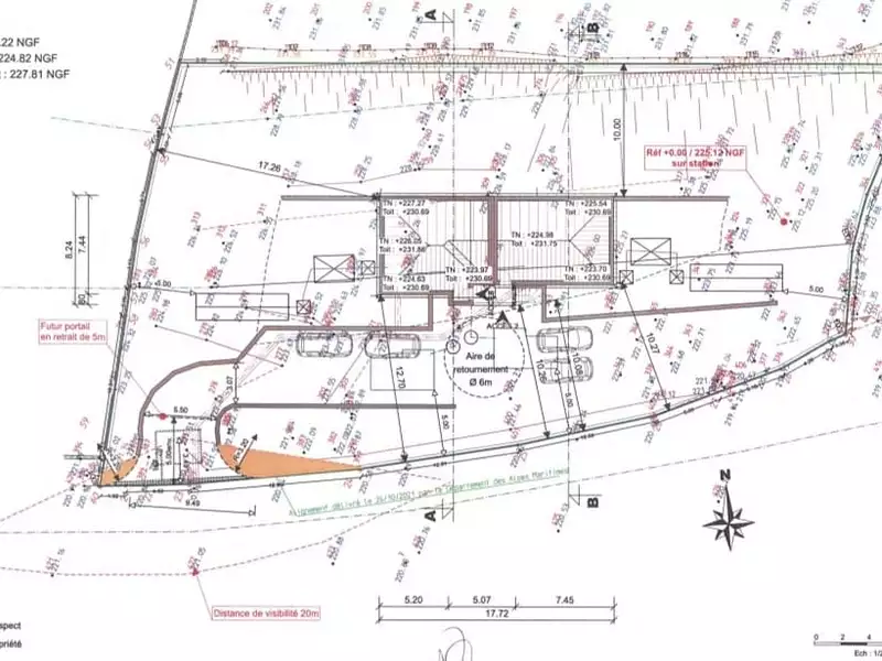 Terrain, 700 m²