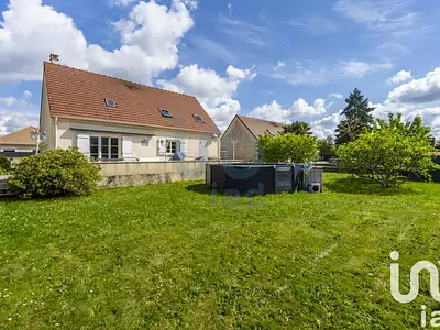 Maison, 145 m²