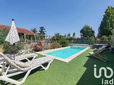 Maison, 268 m²