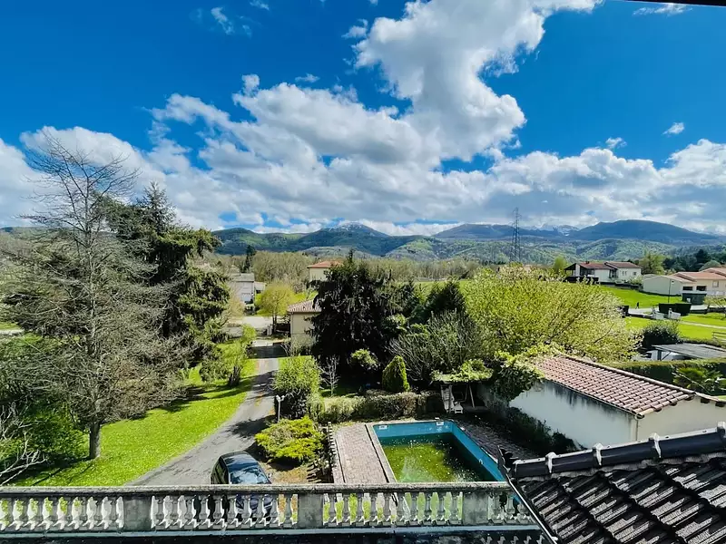 Maison, 281 m²
