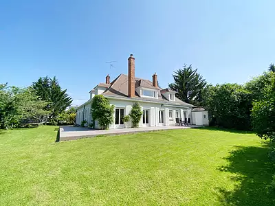 Maison, 305 m²
