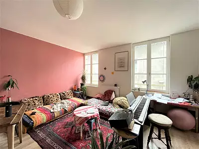 Immeuble, 220 m²