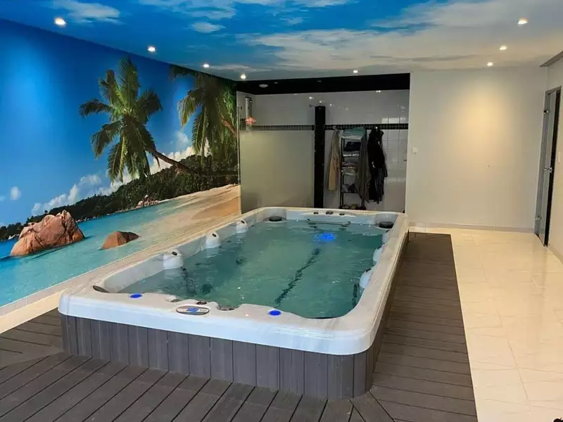 Maison, 250 m²