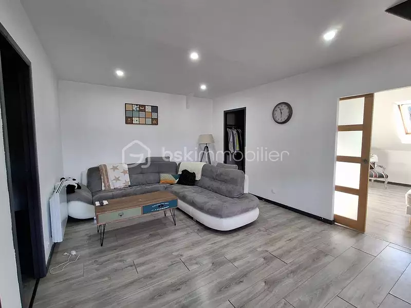 Immeuble, 300 m²