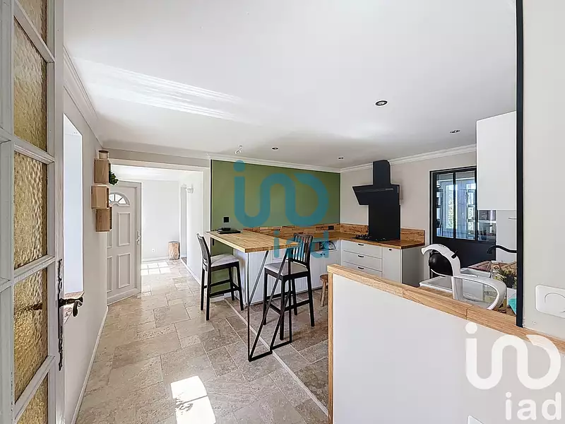Maison, 182 m²
