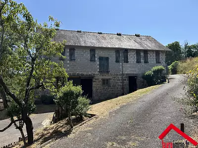 Maison, 245 m²