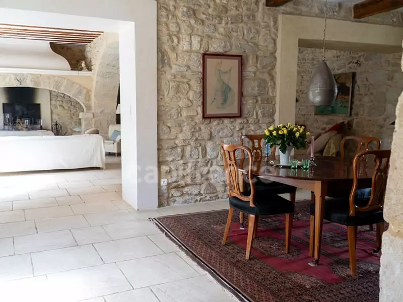 Maison, 560 m²