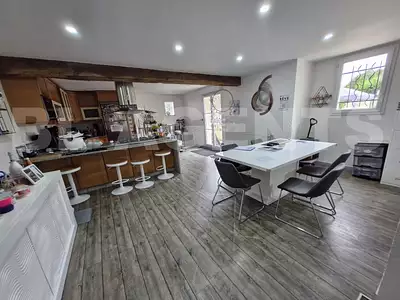 Maison, 111 m²